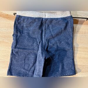NWOT Carters Boy  Blue pull on Shorts Size‎ 6